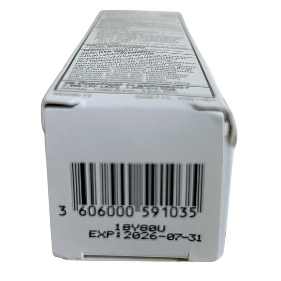 La Roche-Posay  Anthelios UV Correct SPF 70 Daily Face Sunscreen - Picture 2 of 5